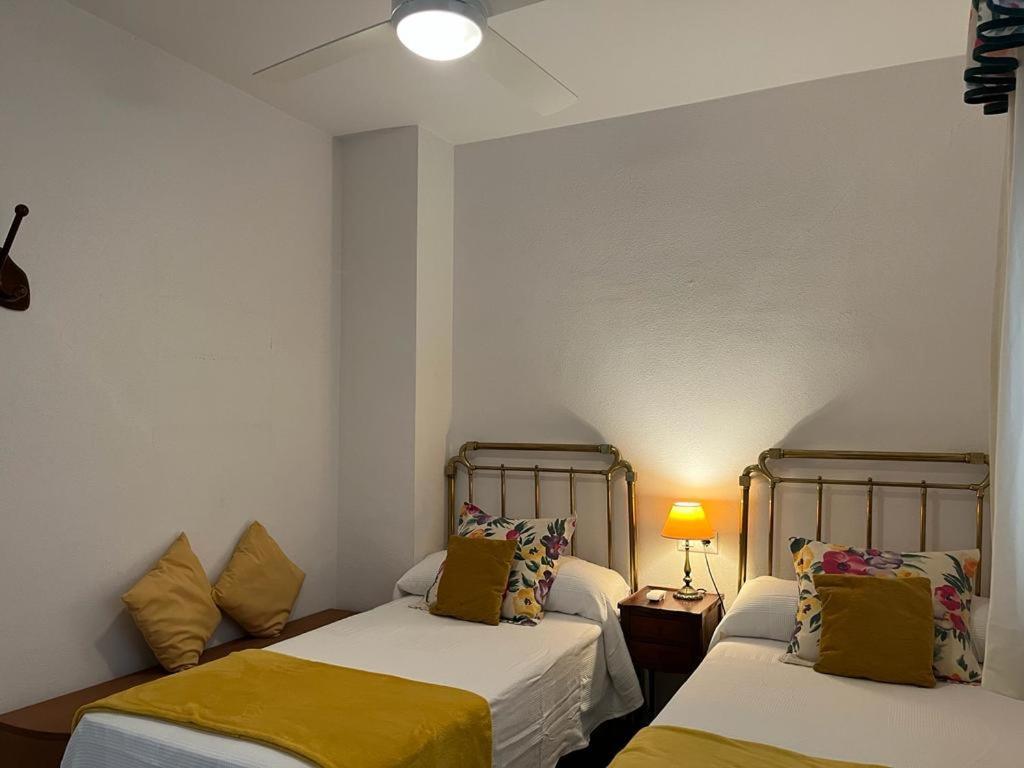 Lyrioshomes Precioso Apartamento Puerto De Estepona Exterior photo